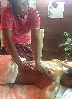traditionelle Thaimassagen in Schrobenhausen, Thaimassagen, &Ouml;lmassagen, Hot-Stone-Massage mit Jenny Starringer
